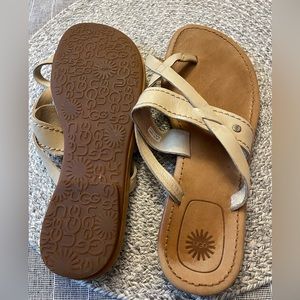 Uggs Size 9W sandal